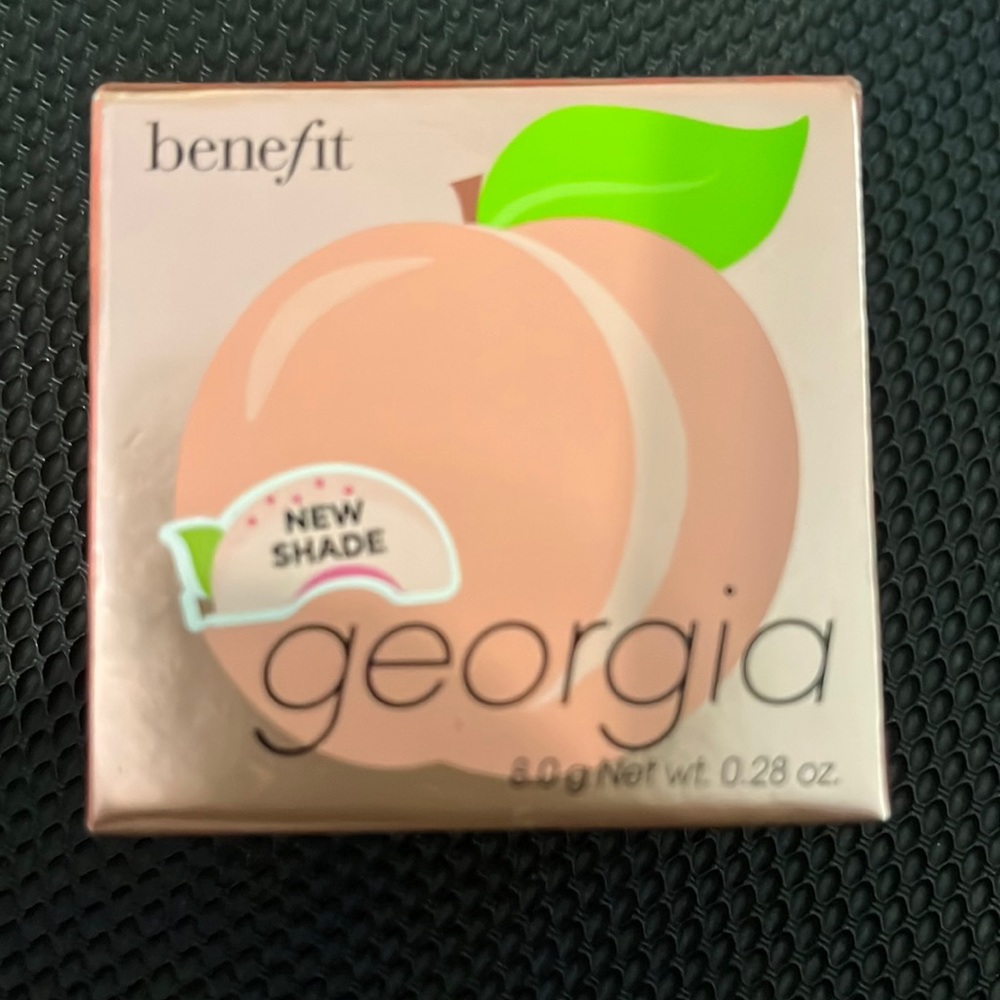 Benefit Georgia Peach Blush w/brush